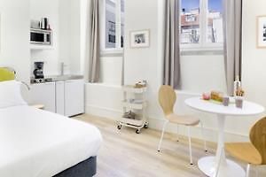 Lisbon Serviced Apartments - Ascensor Da Bica Exterior foto